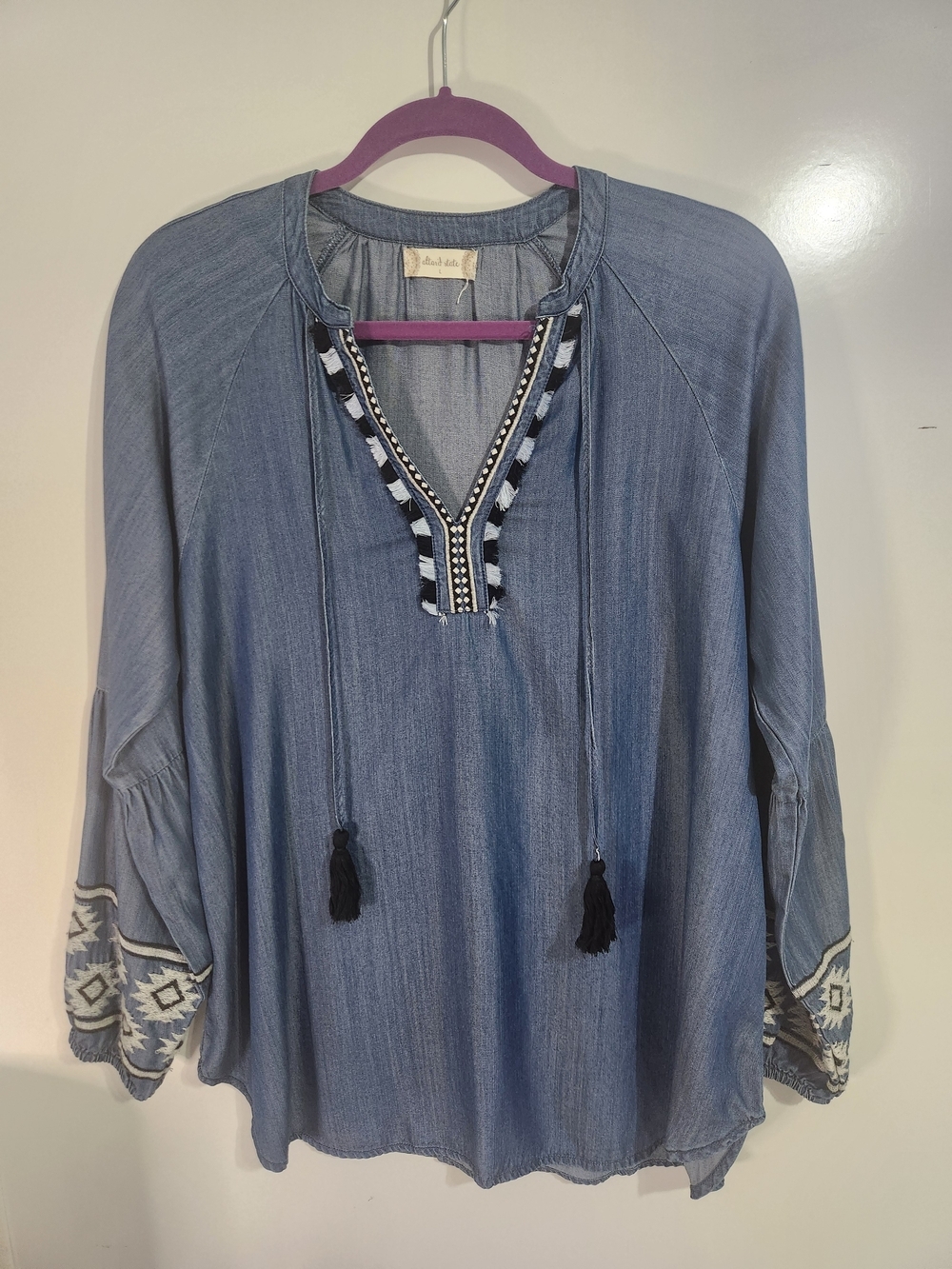 Alterd State Chambray Blouse, Size Large - Picture 1 of 7